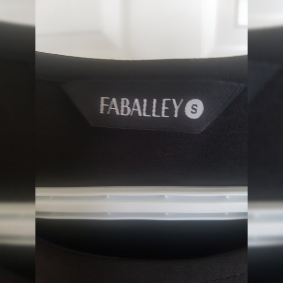 Dress - Small - Picture 2 of 2